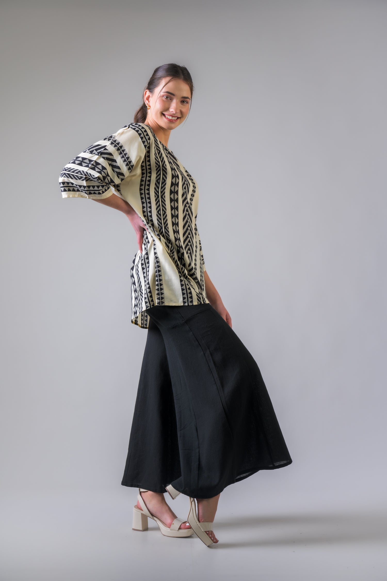 Rhea Aztec Print Top