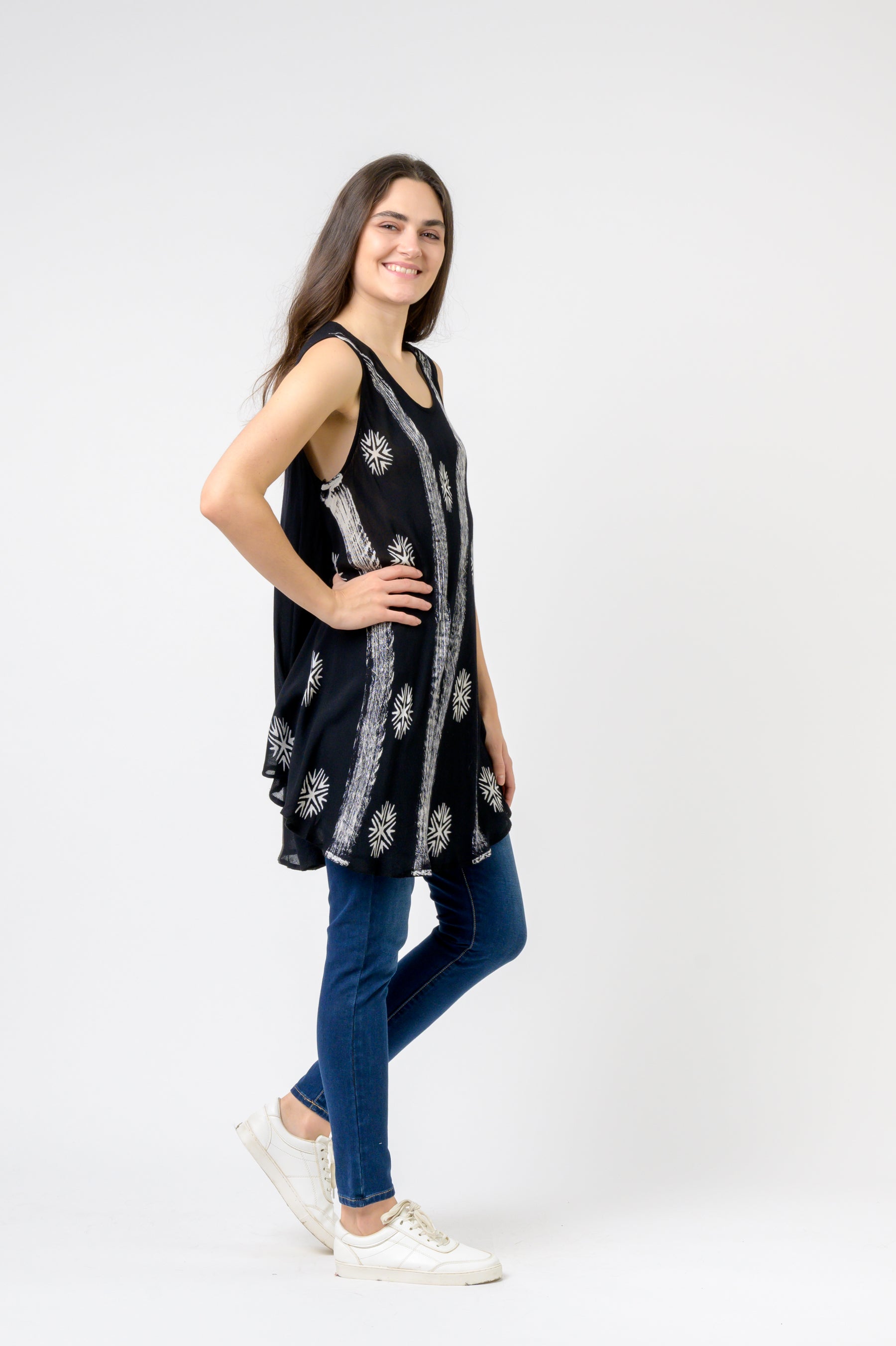 Rhea Balanced Sleeveless Top