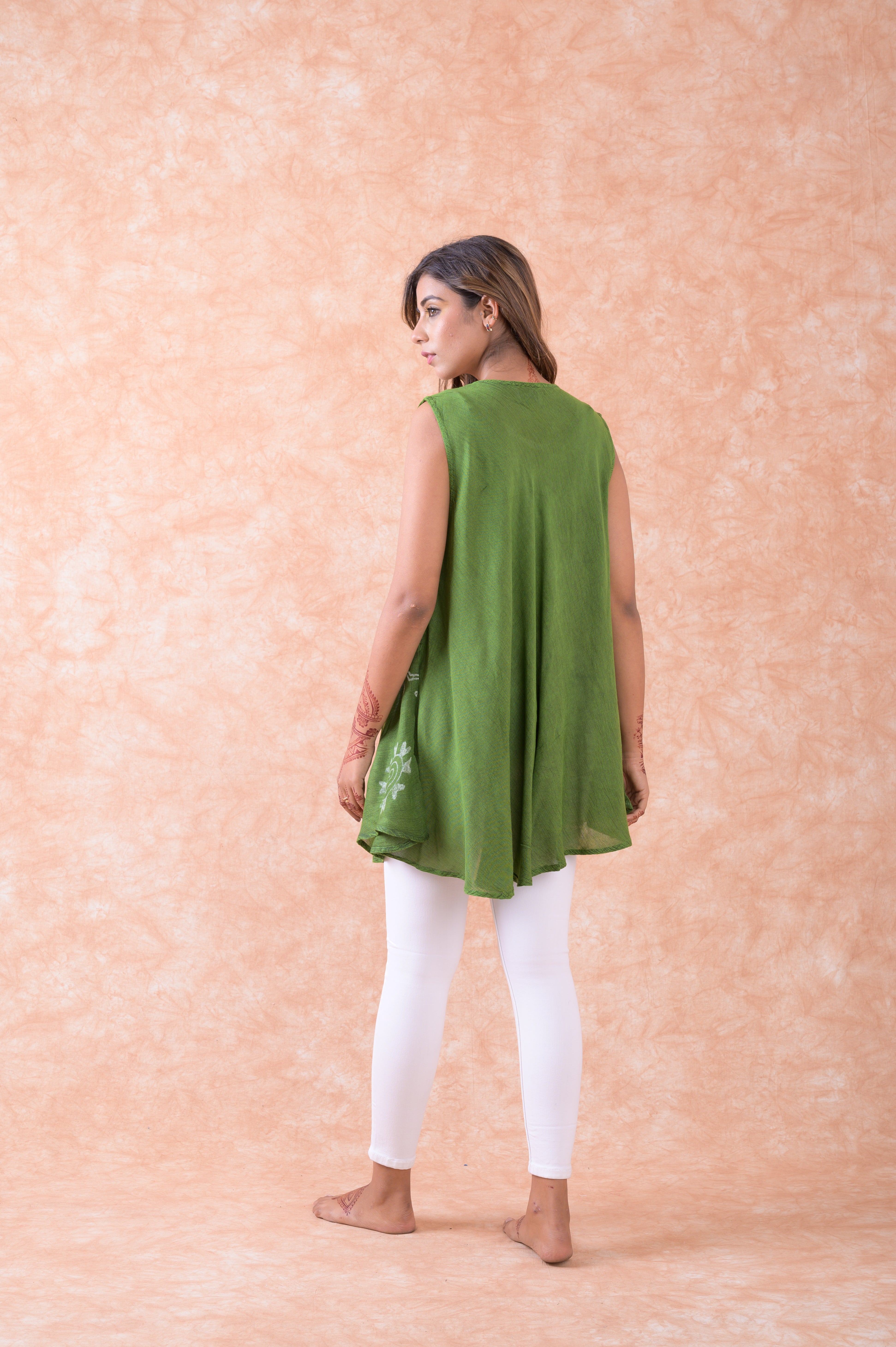 Rhea Balanced Sleeveless Top
