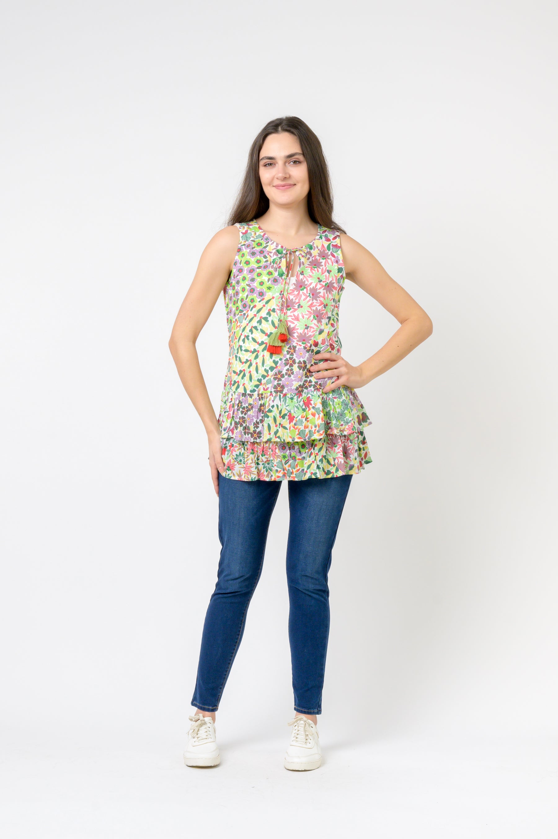 Rhea Garden Spots Top