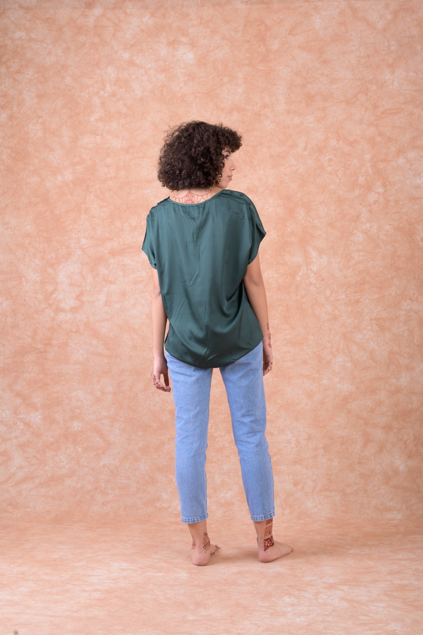 Rhea Libra Top Bottle Green / L/X