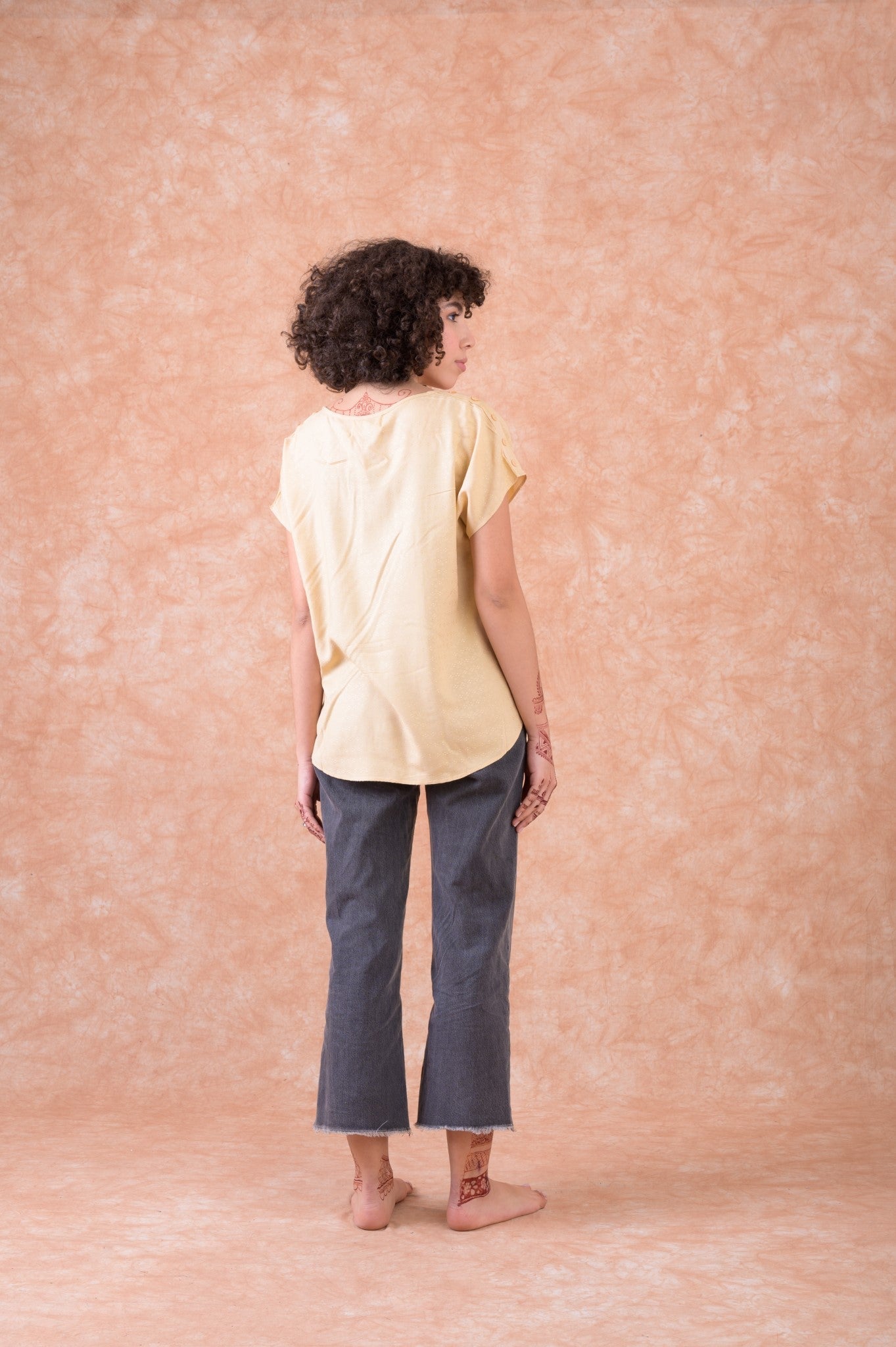 Rhea Libra Top Beige / L/X
