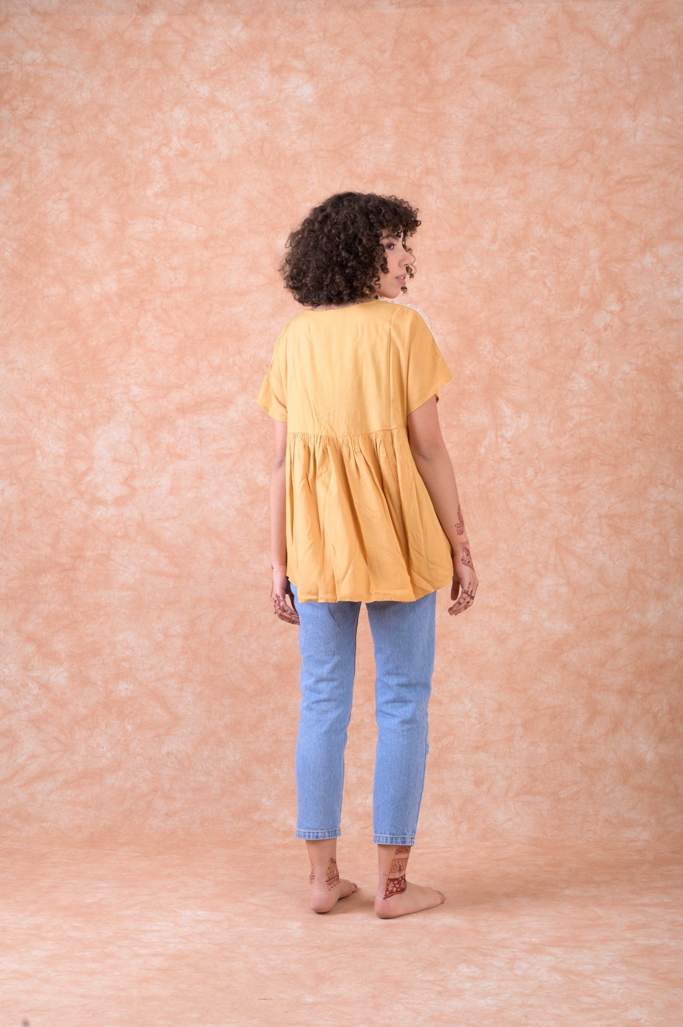 Rhea Deco Short Sleeve Top Blue / Small