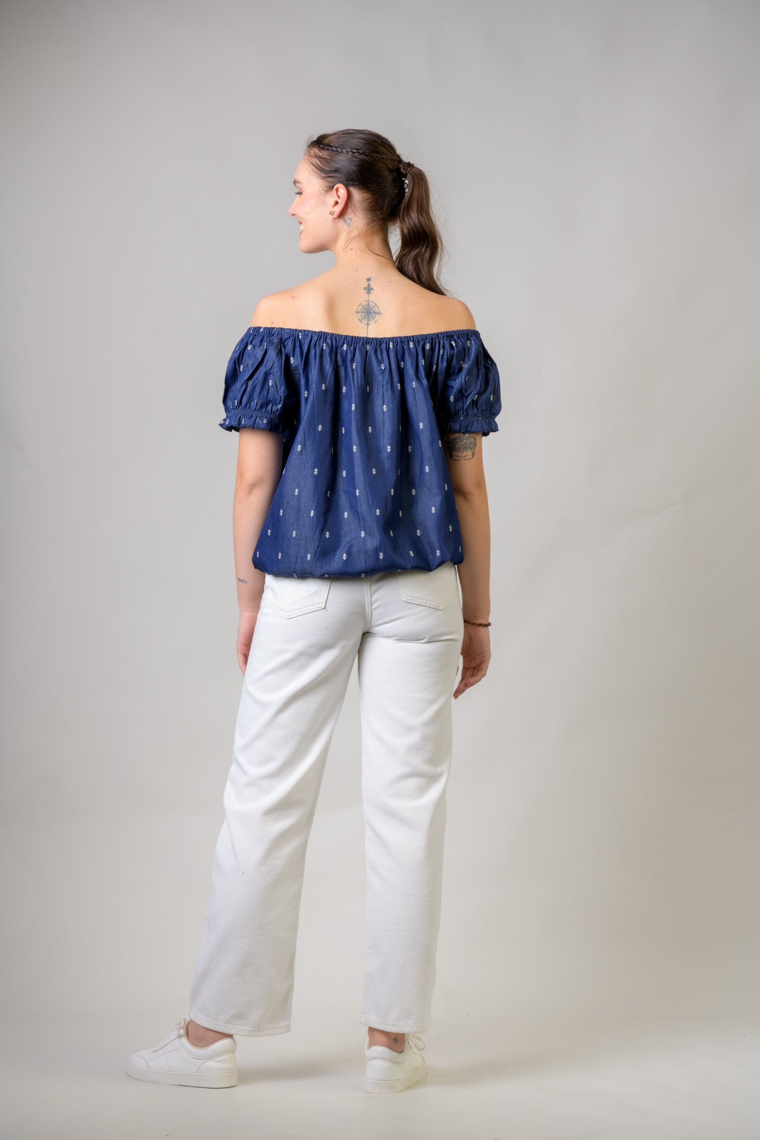 Rhea Rosey Top Blue / Small/Medium
