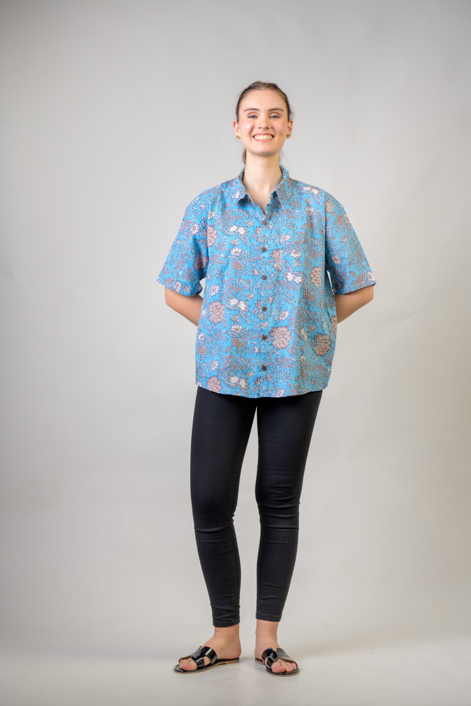 Rhea Short Sleeve Collar Print Top Blue / Small