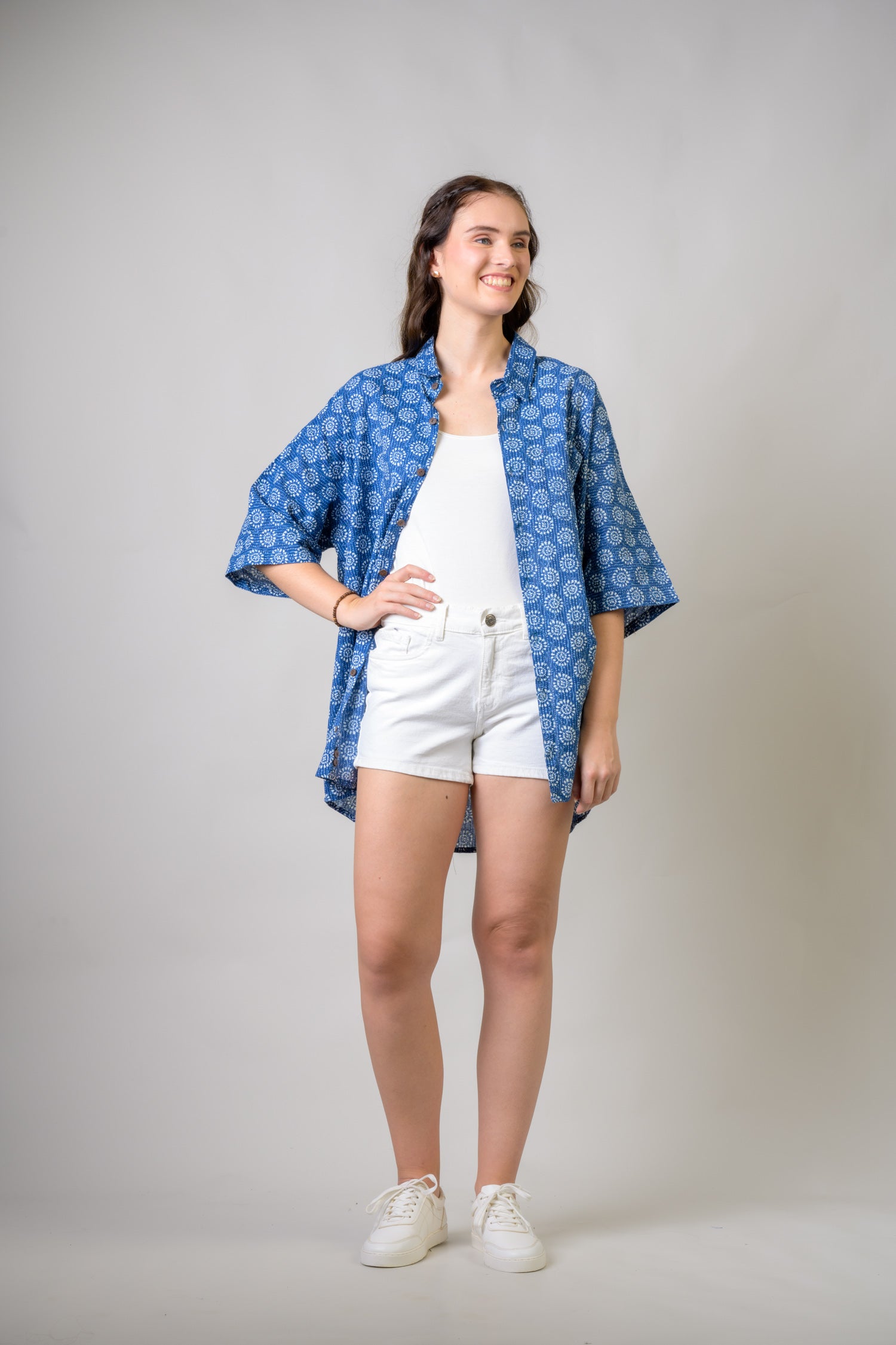 Rhea Short Sleeve Collar Print Top Blue / Small