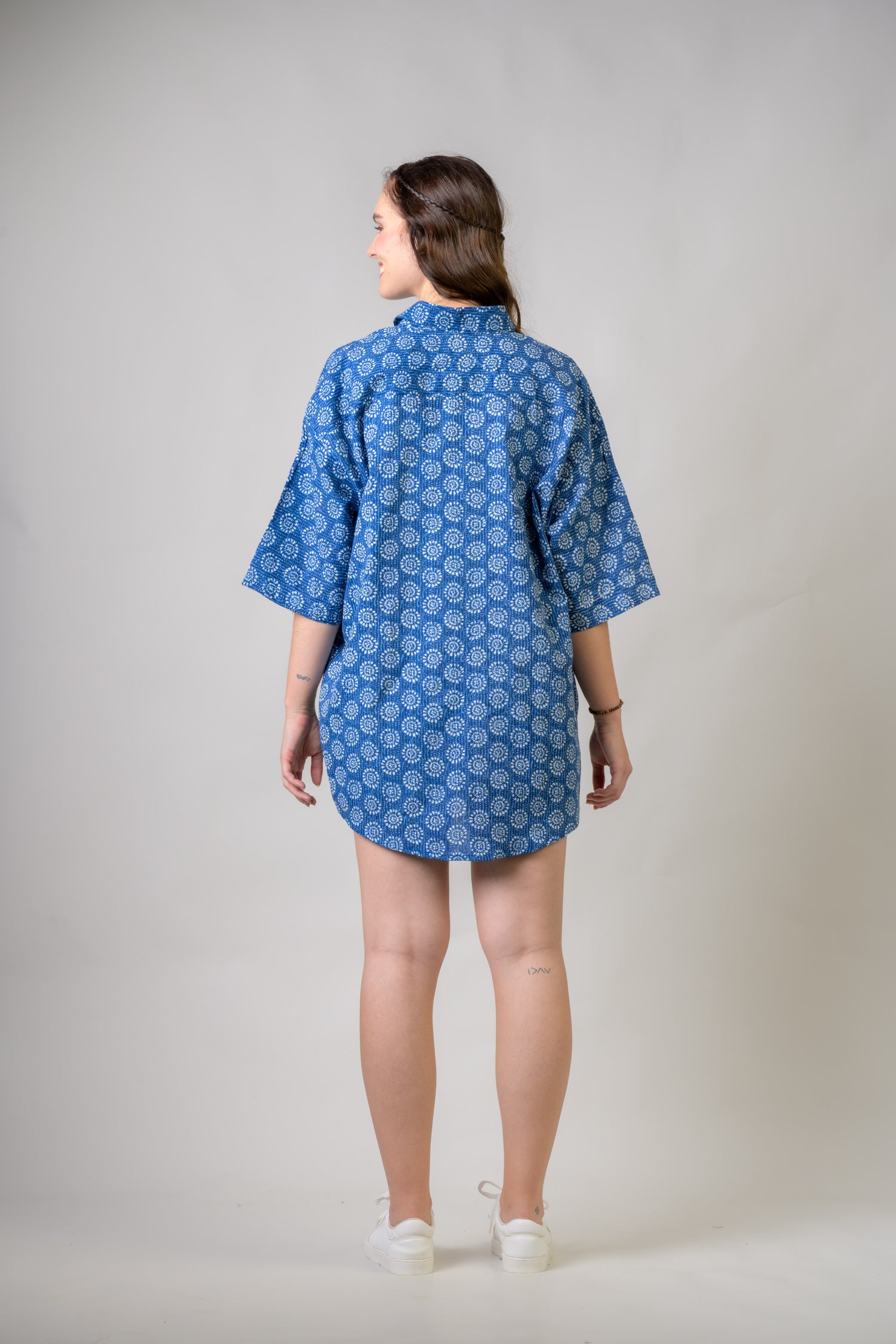 Rhea Short Sleeve Collar Print Top Blue / Small
