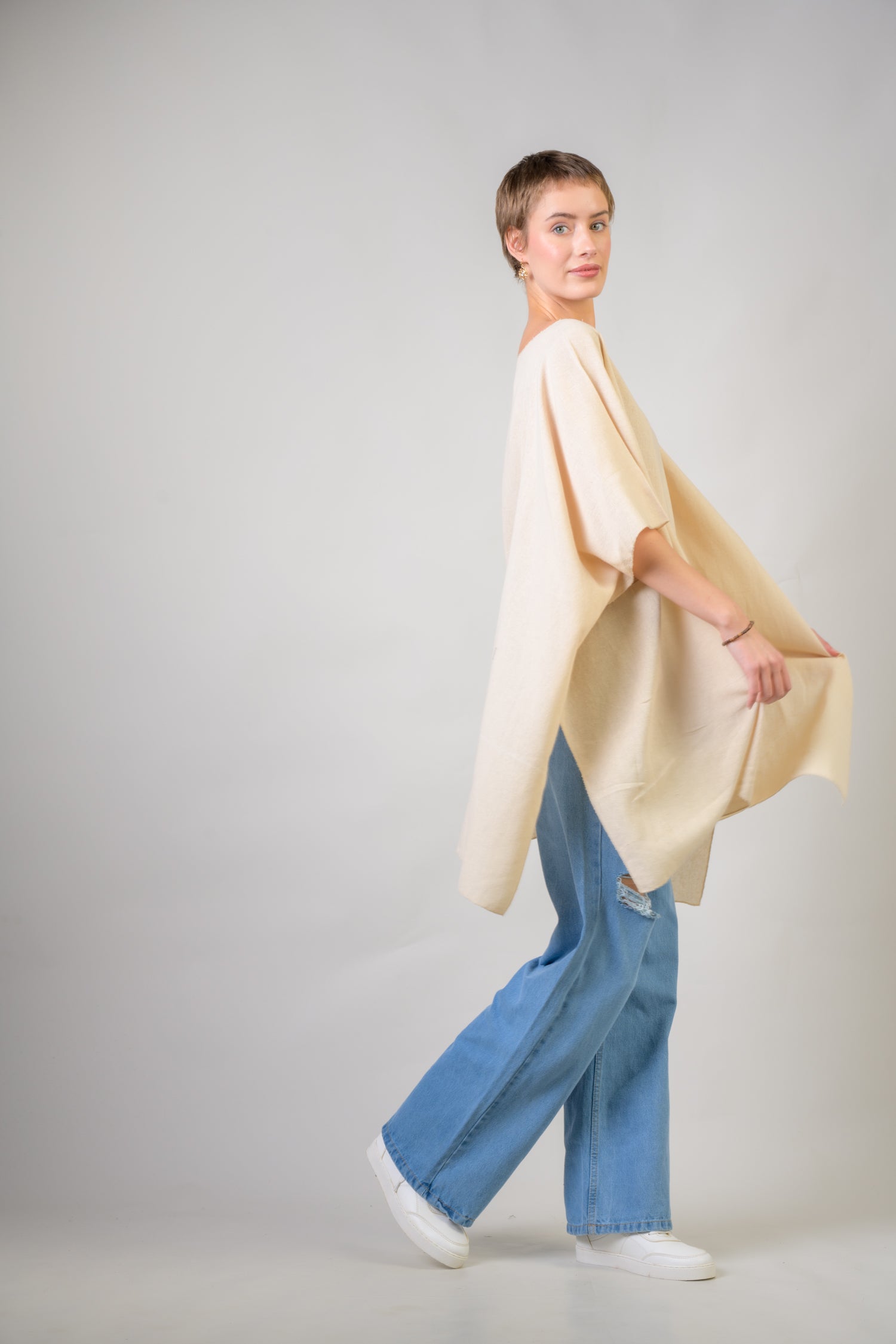 Rhea Solid Color Kaftan