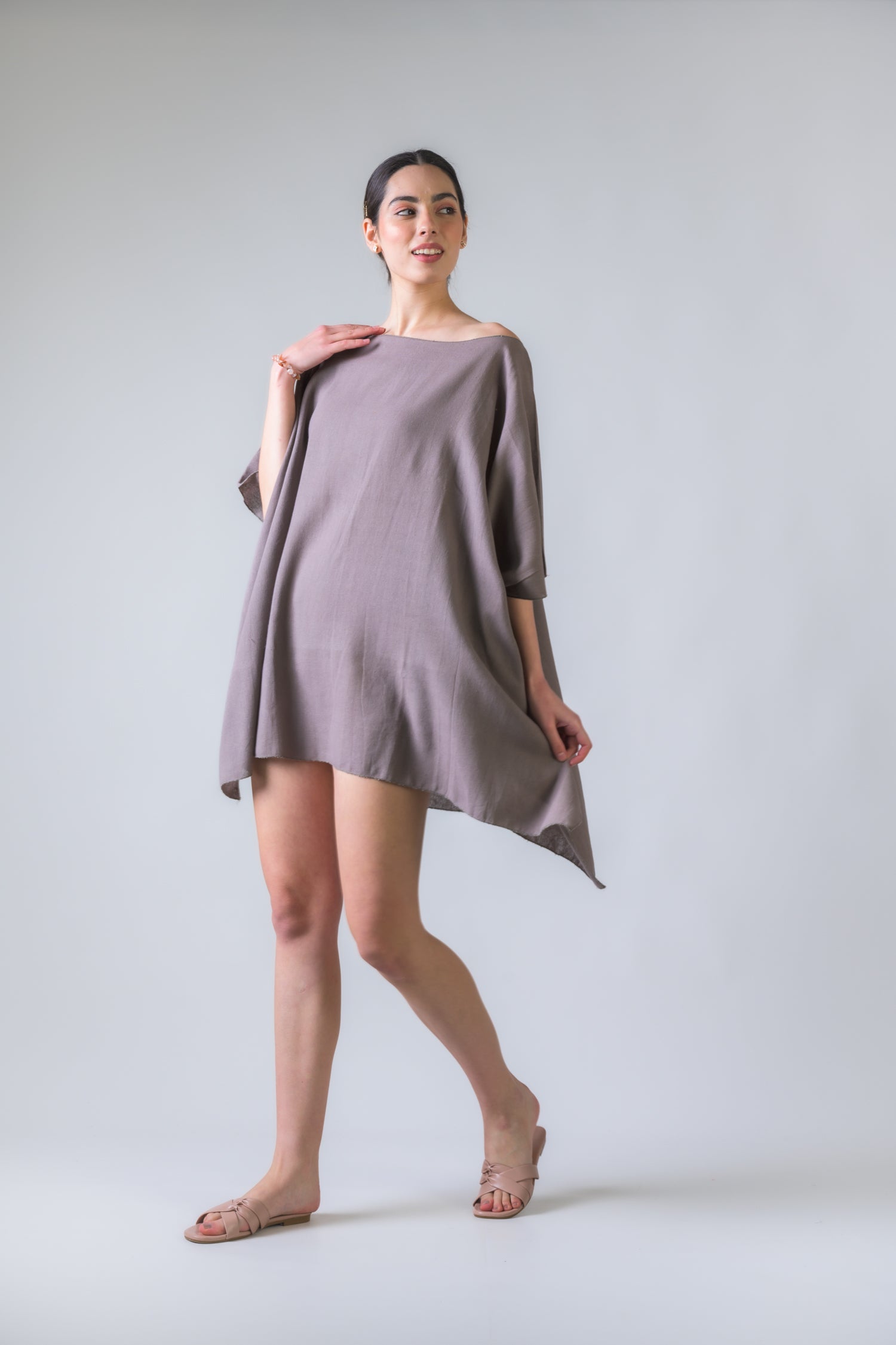 Rhea Solid Color Kaftan