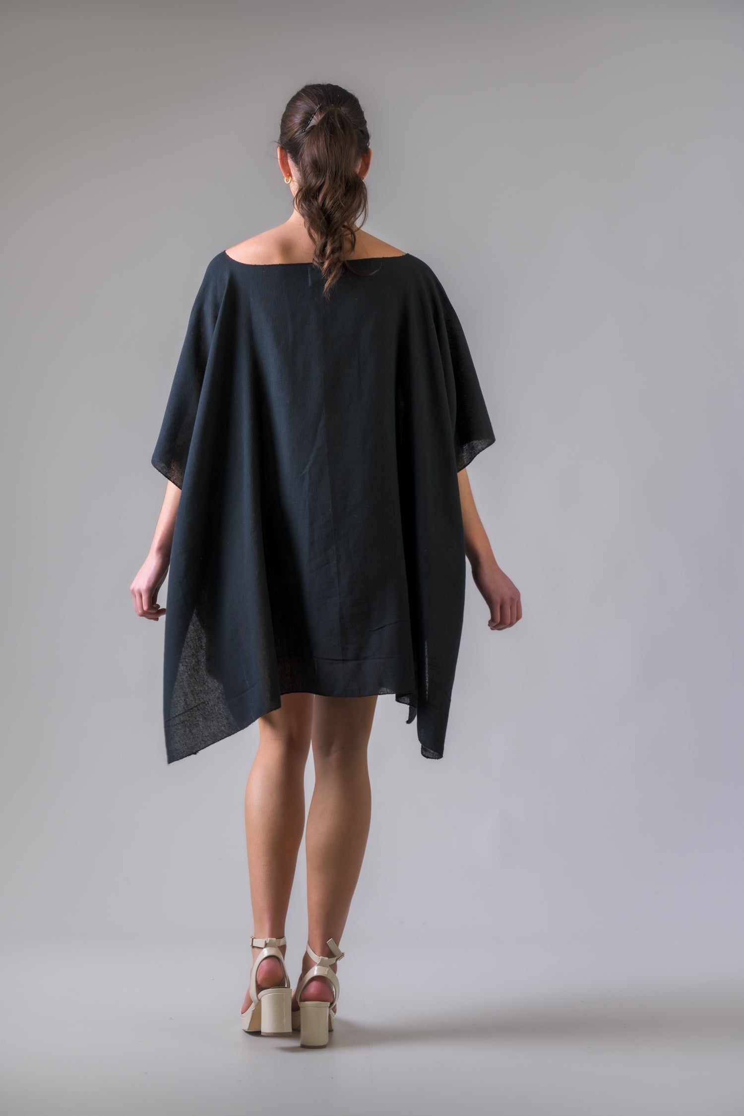 Rhea Solid Color Kaftan