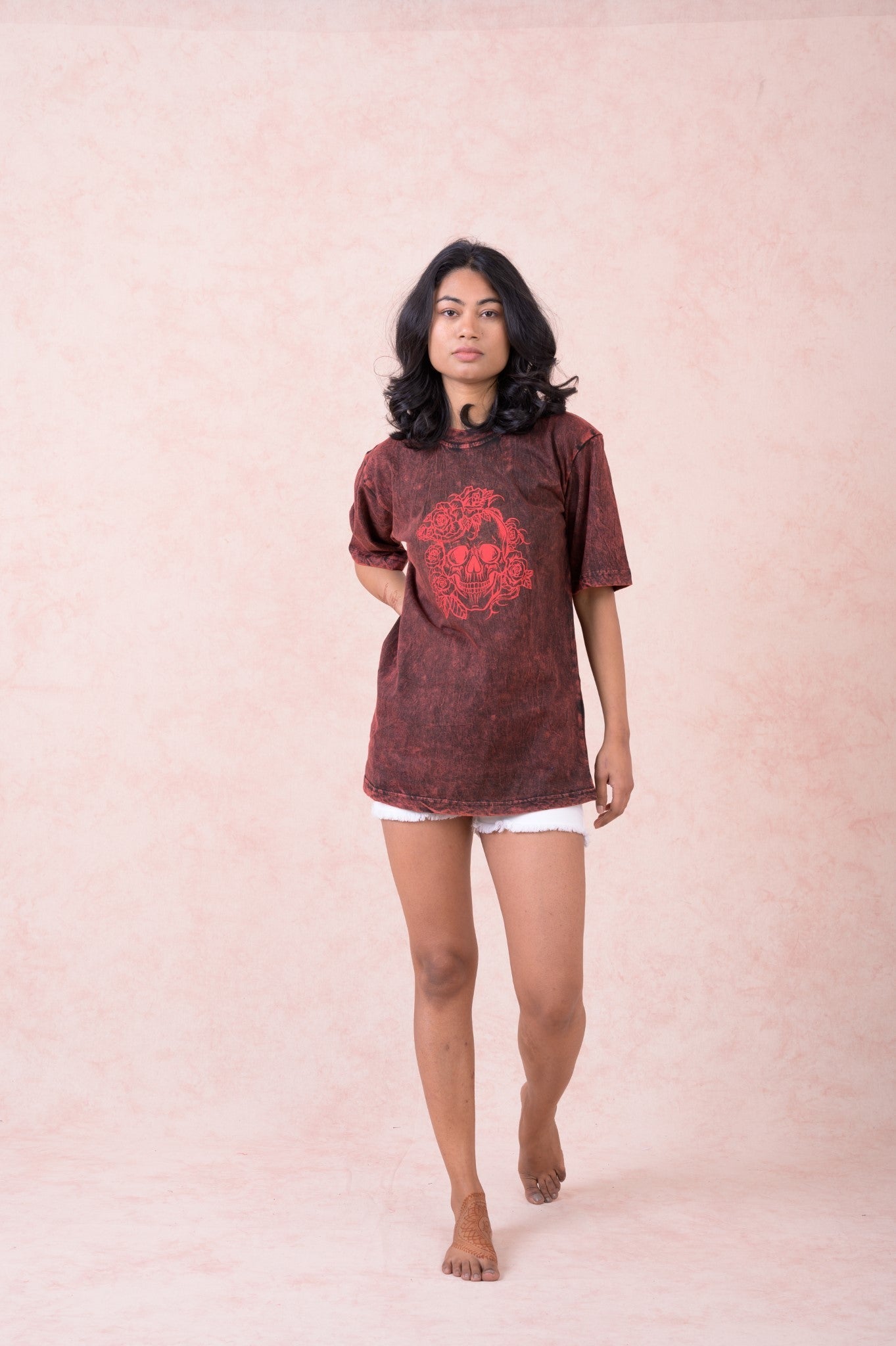 Rhea Skull & Blooms T-Shirt Black / Small