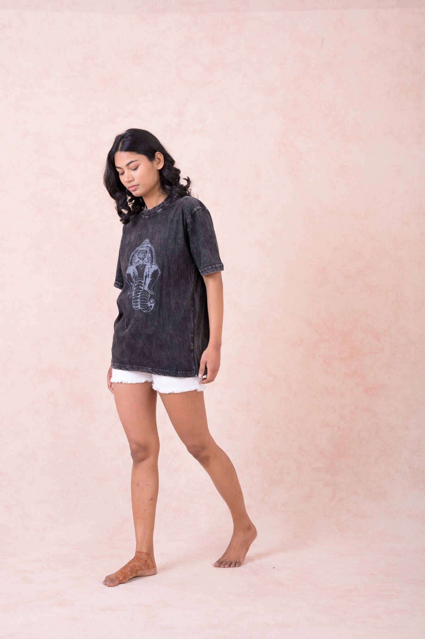 Rhea Lord Ganesha T-Shirt Black / Small