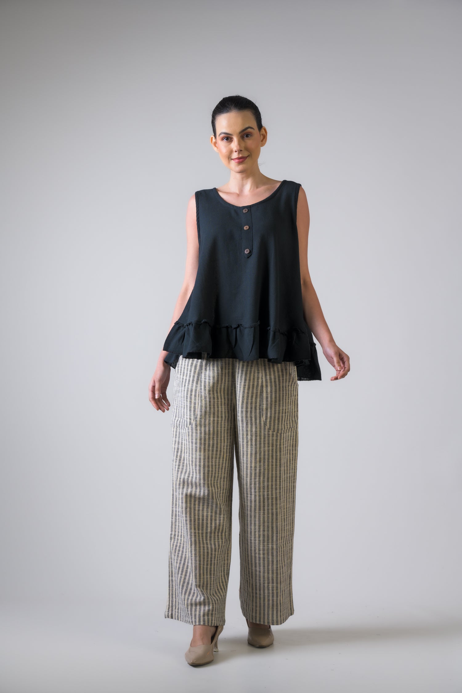 Rhea Buttons Tank Top Black / One Size