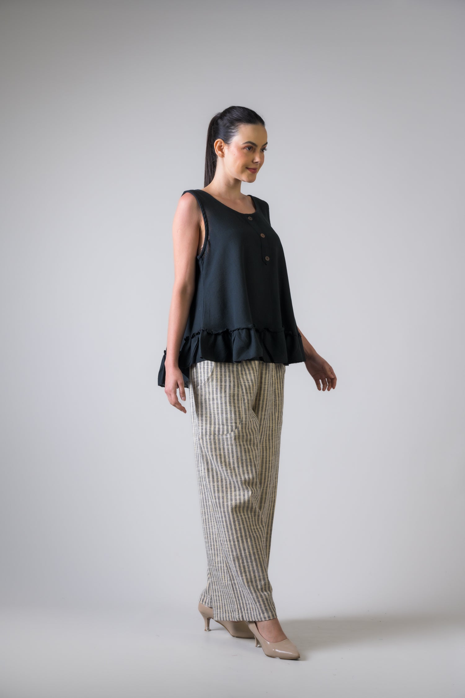 Rhea Buttons Tank Top Black / One Size