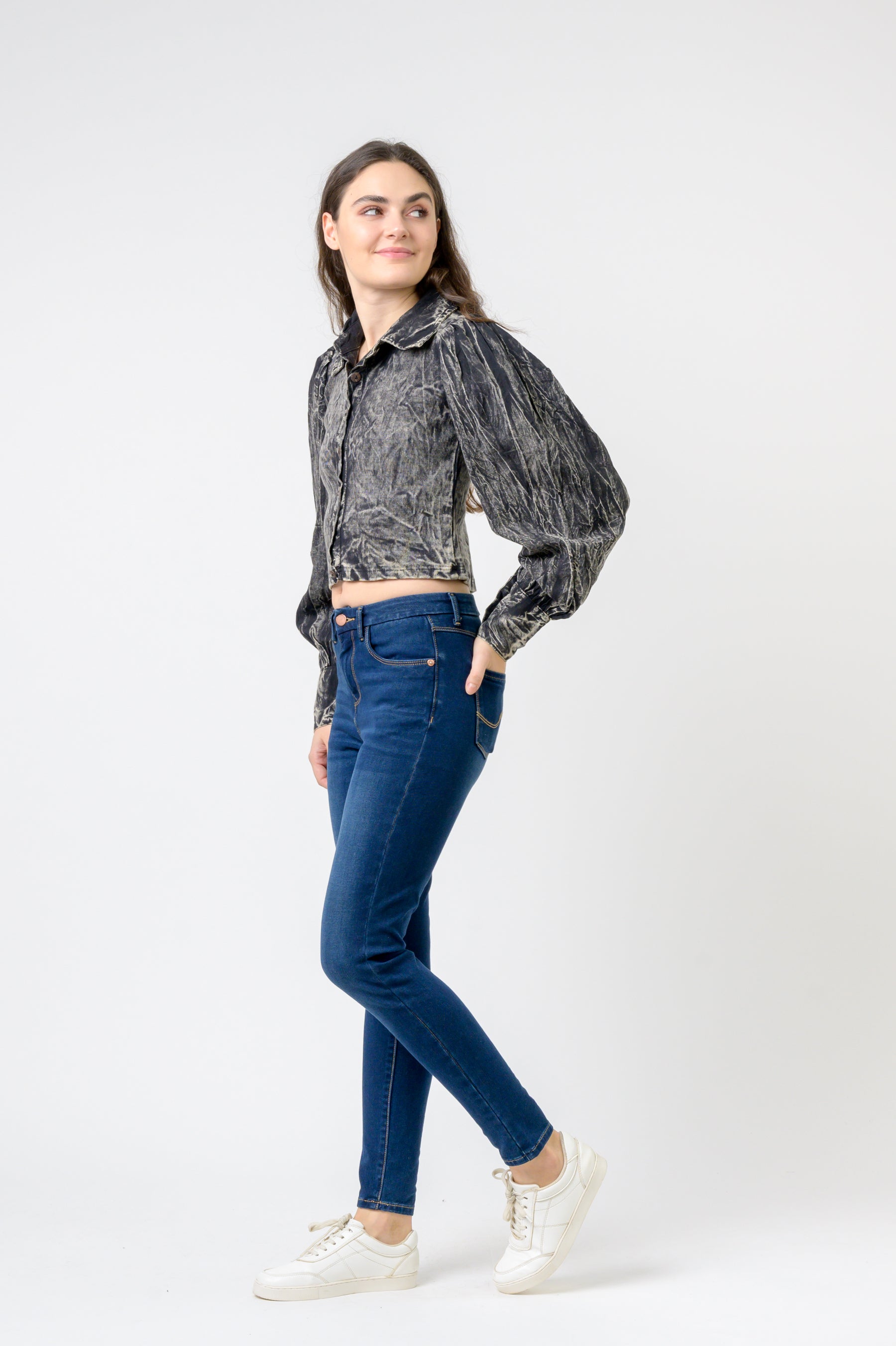 Rhea Puff Style Crop Top