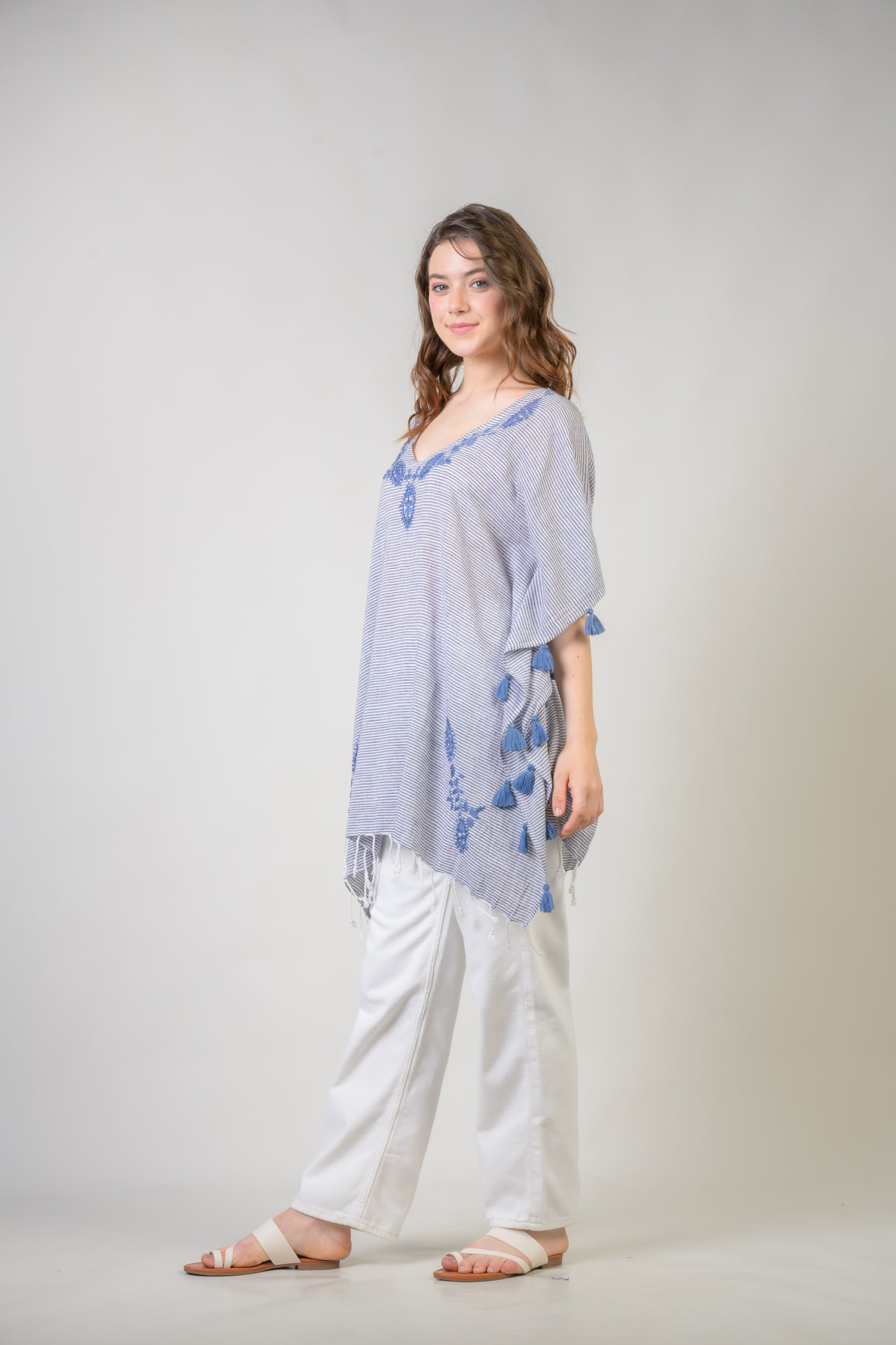 Embroidered Short Kaftan Top