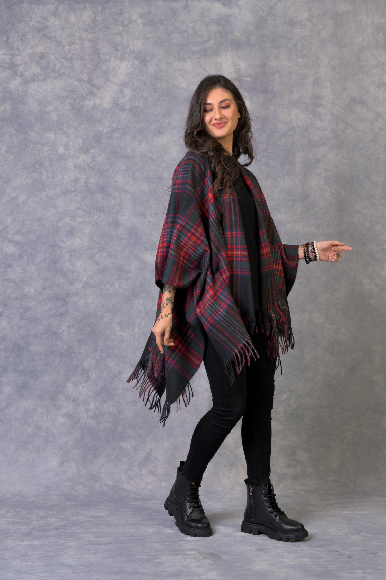 Rhea Jazzy Poncho