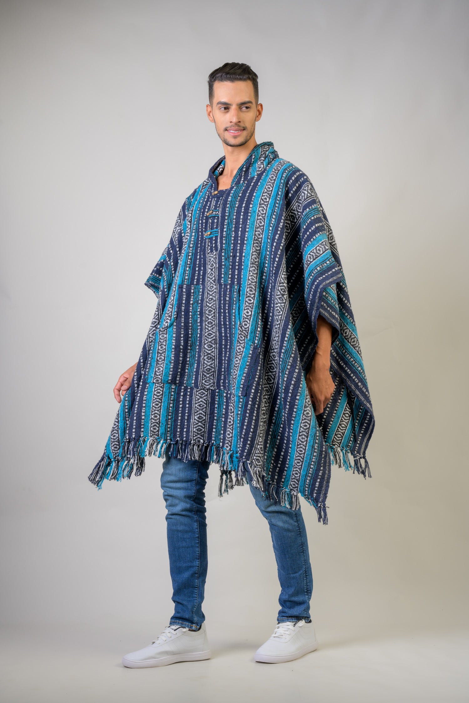 Rhea Pattern Cotton Poncho Black / One Size