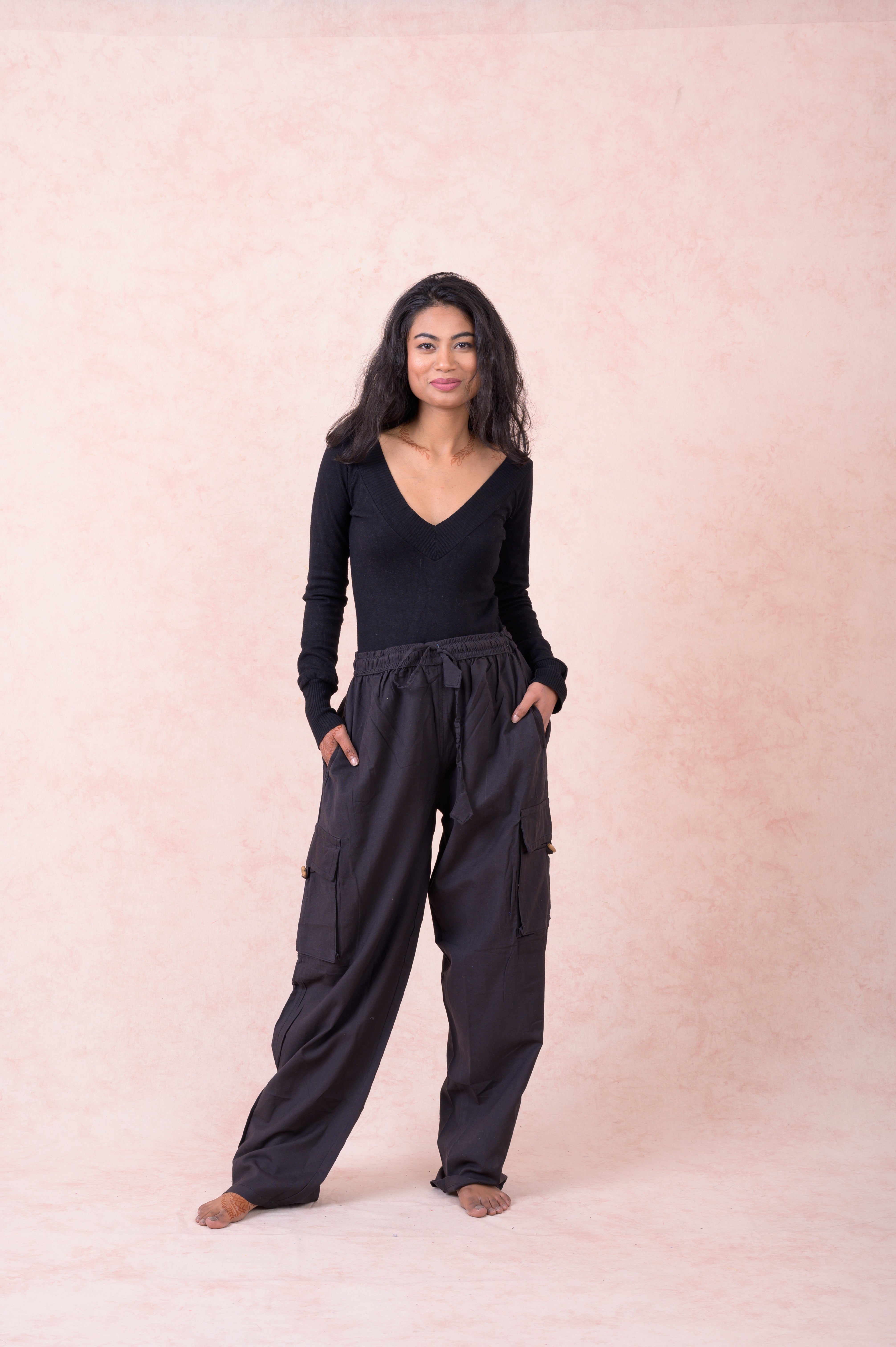 Rhea Solid Cargo Pants Black / 2XLarge