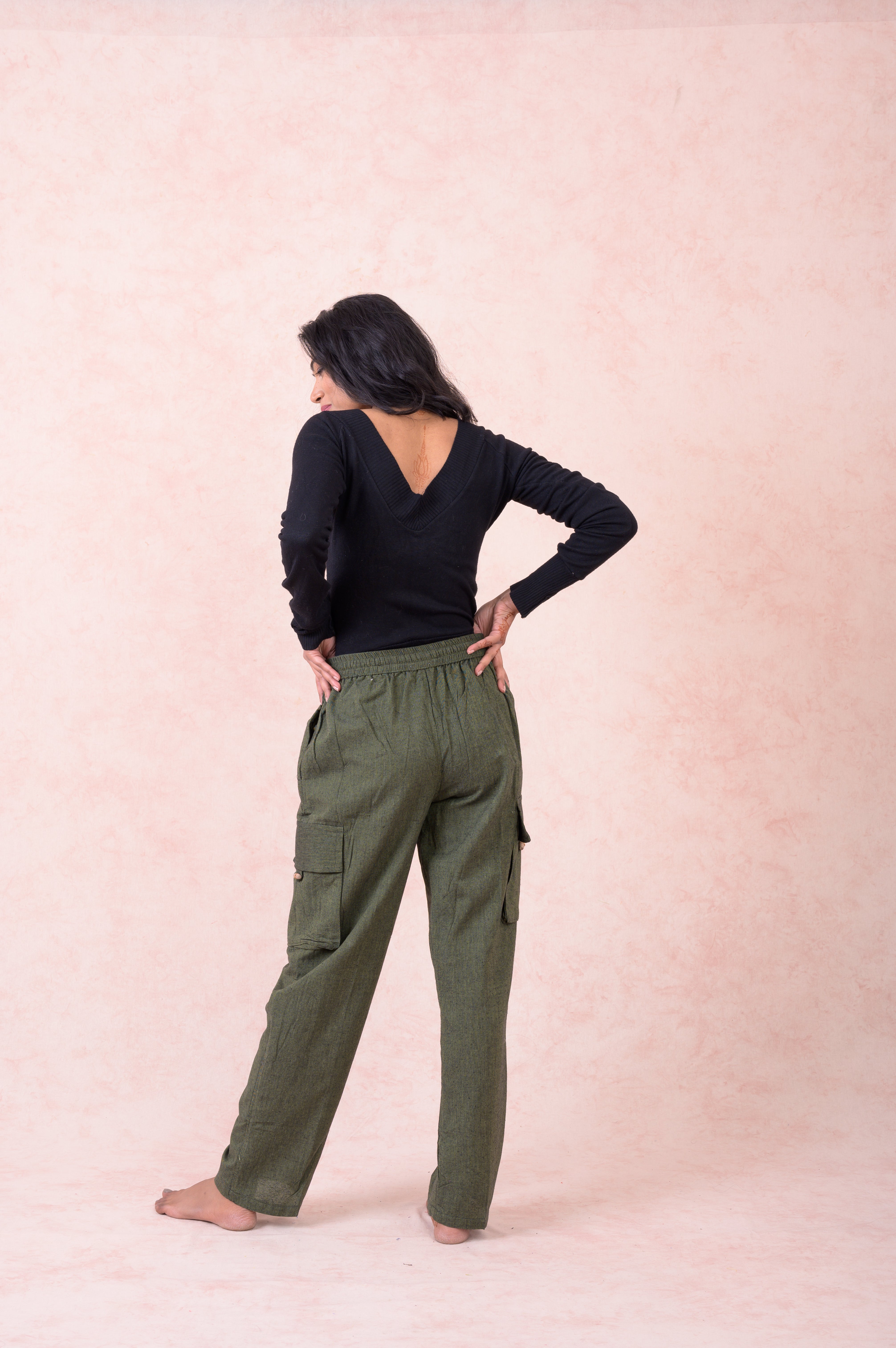 Rhea Solid Cargo Pants Black / Small