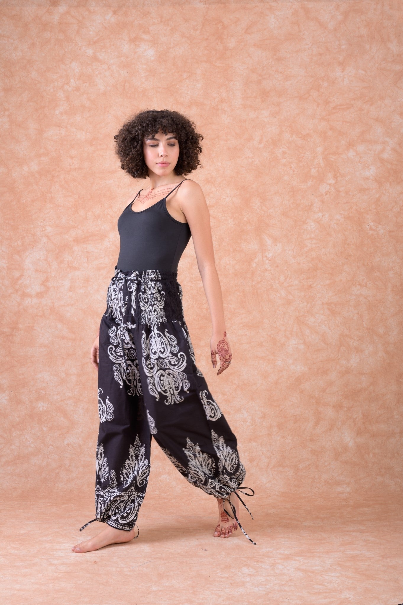 Rhea Oreo Pants Black / L/X