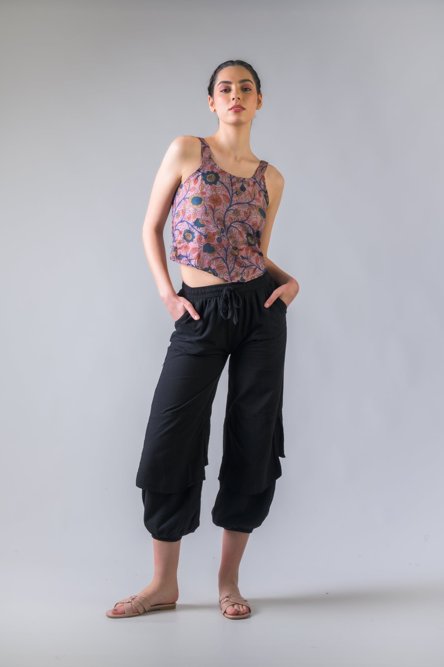 Rhea Pocketed Harem Pants Black / Small