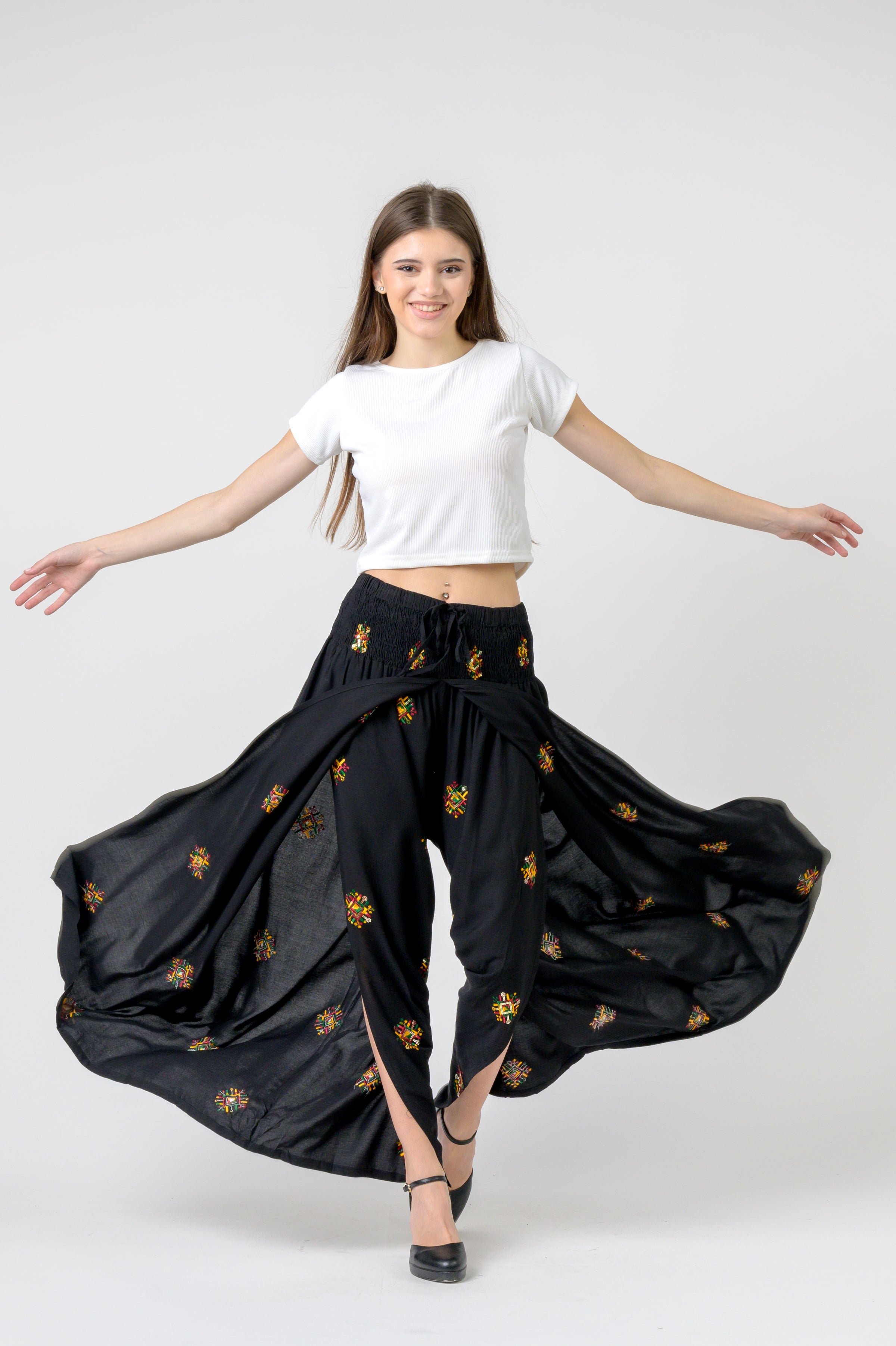 Rhea Charlotte Pants