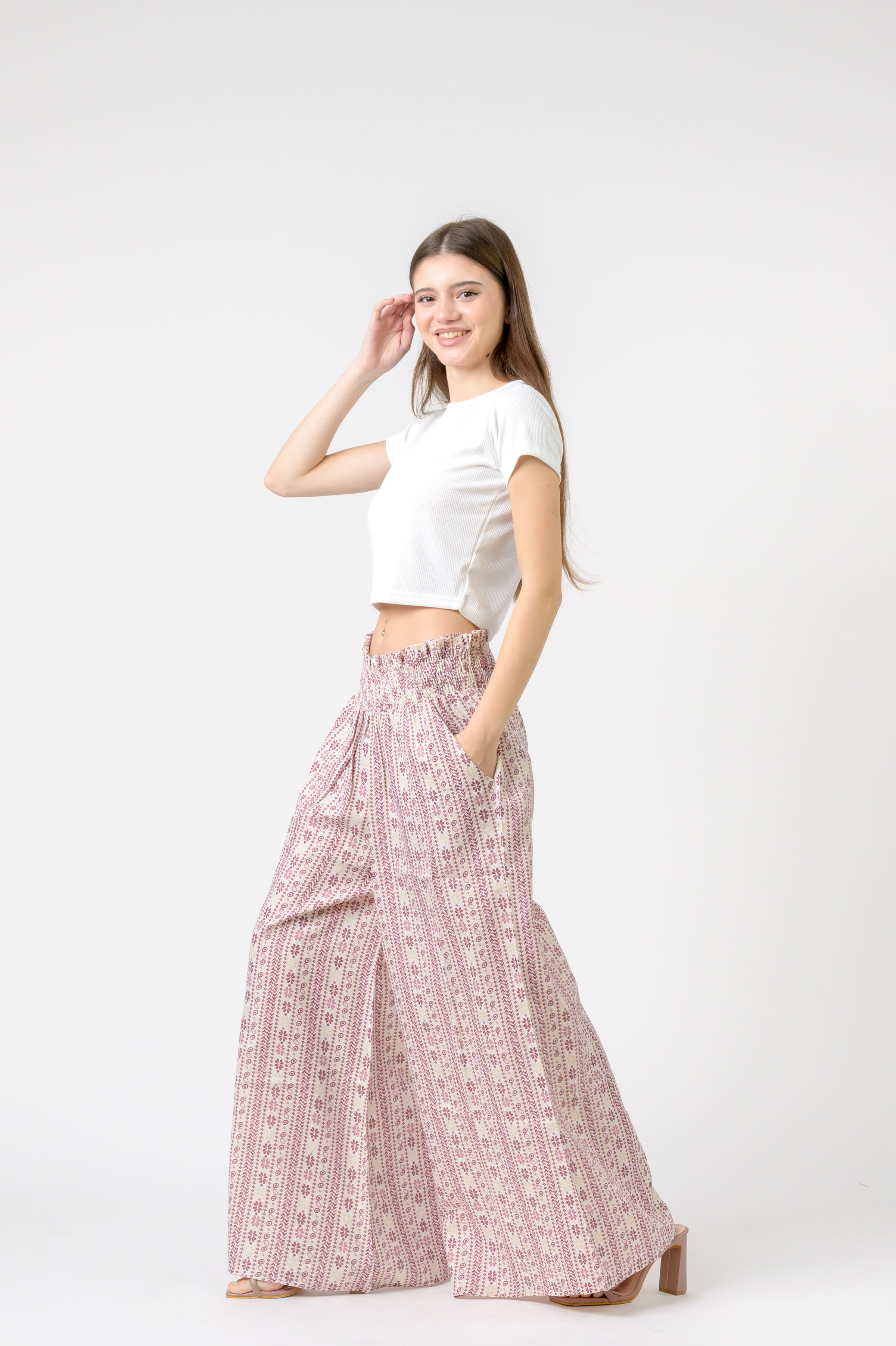 Rhea Flower Print Palmas Pants