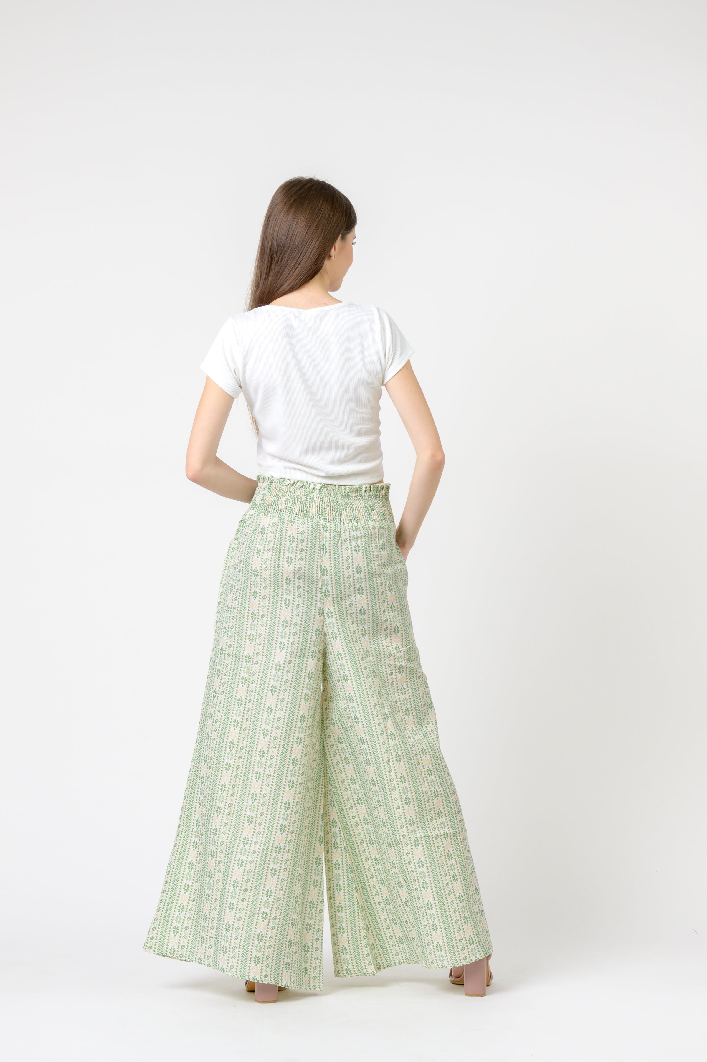 Rhea Flower Print Palmas Pants