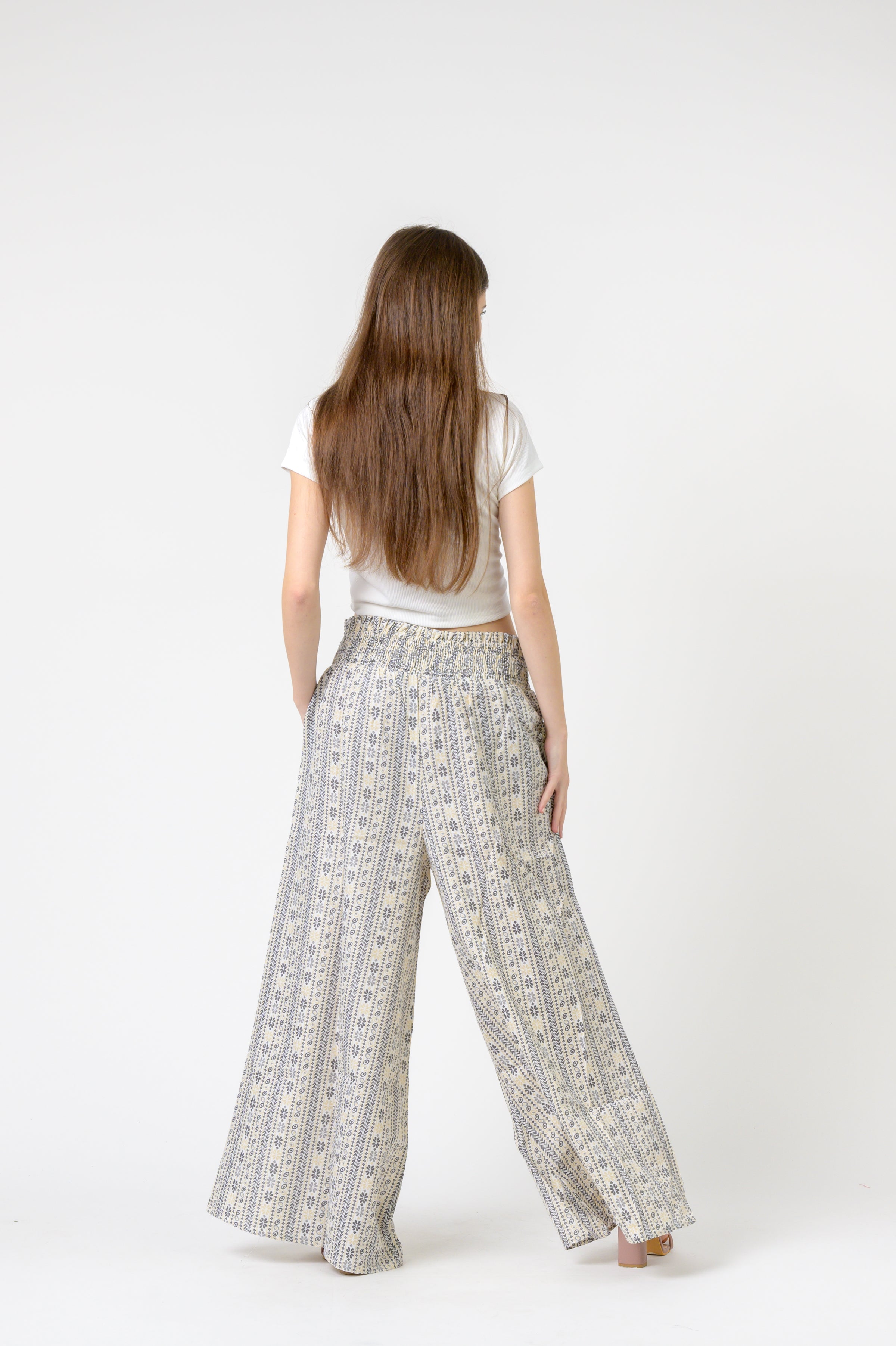 Rhea Flower Print Palmas Pants