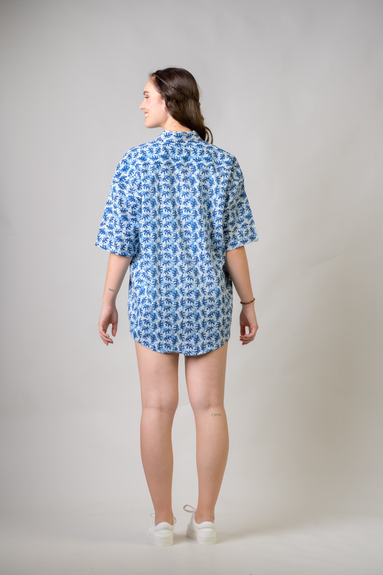 Rhea Short Sleeve Collar Print Top