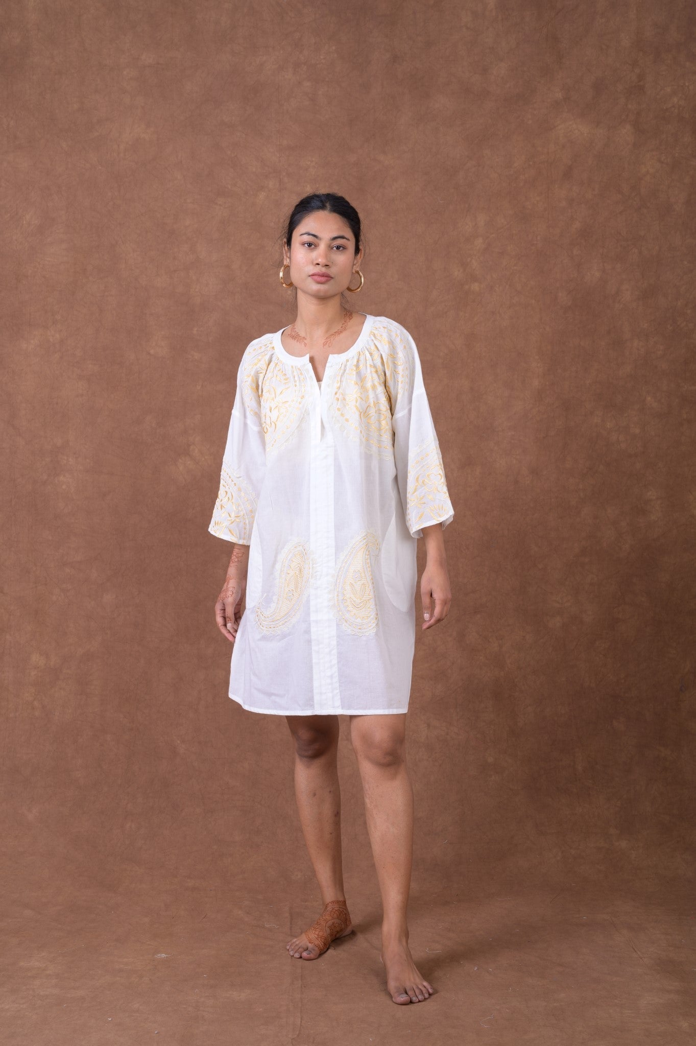 Rhea Embroidered Tunic Top White / S/M