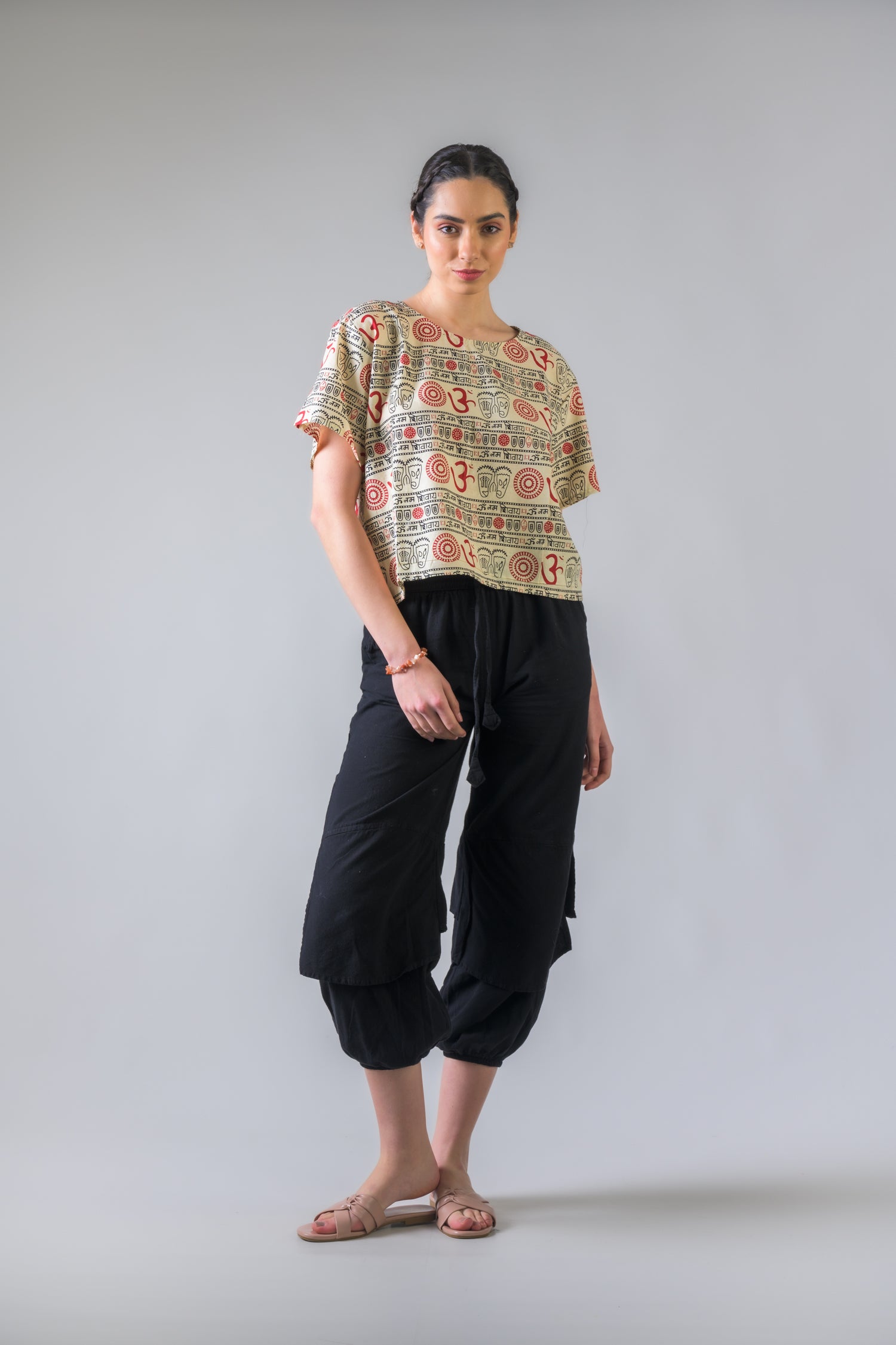 Rhea Eloquent Pattern Top Black / One Size