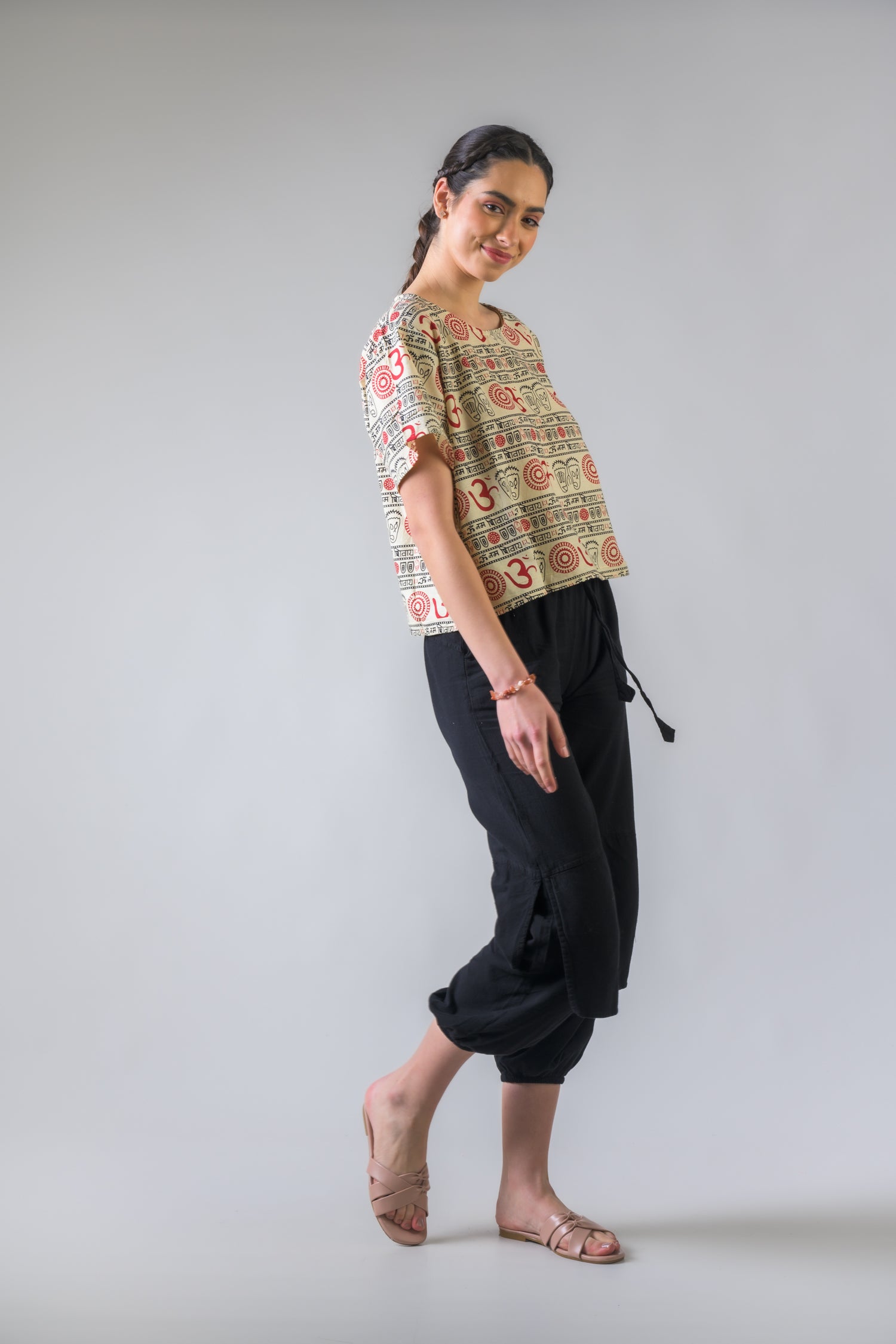 Rhea Eloquent Pattern Top Black / One Size
