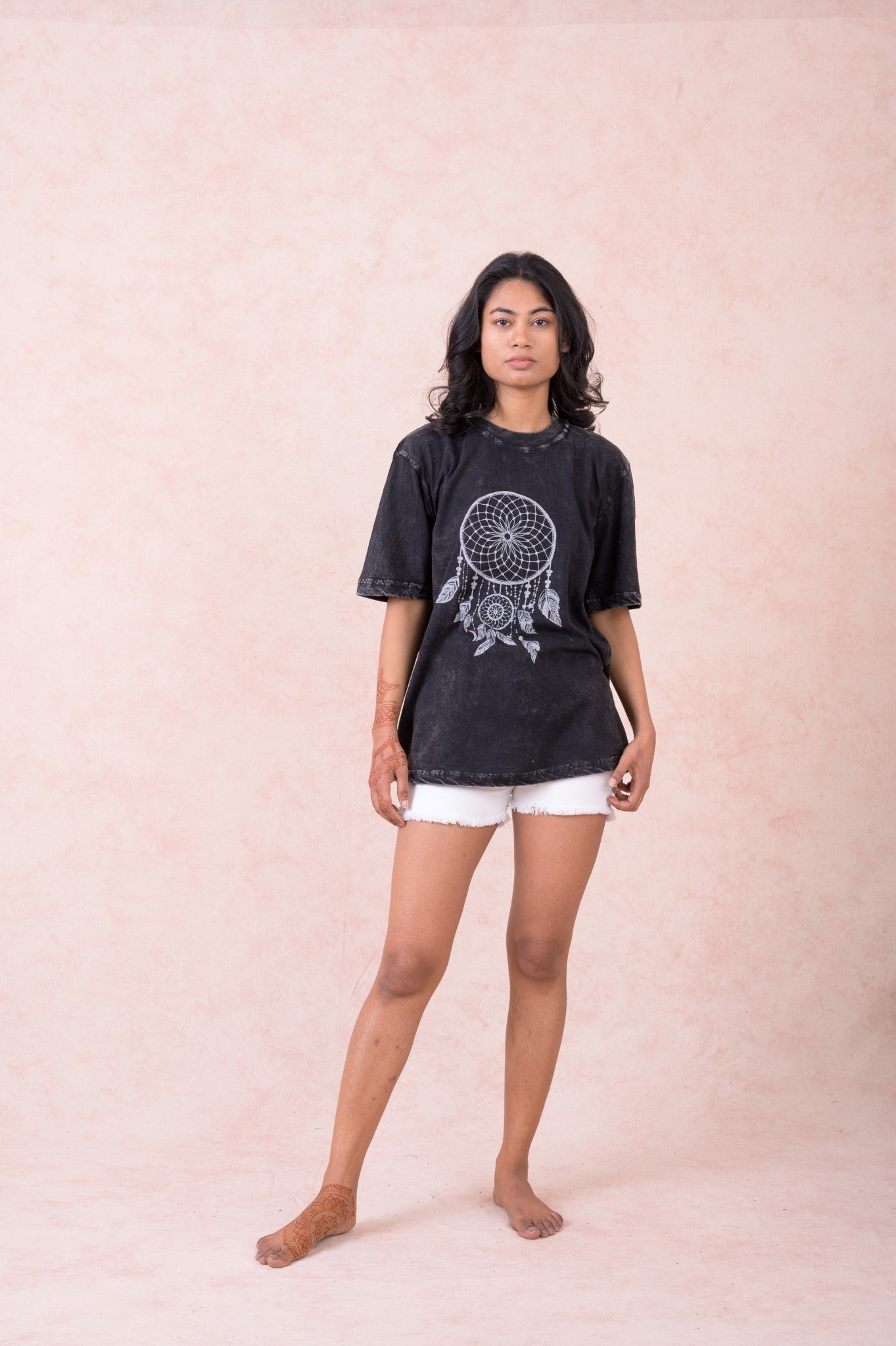 Rhea Dreamcatcher T-Shirt Black / Small